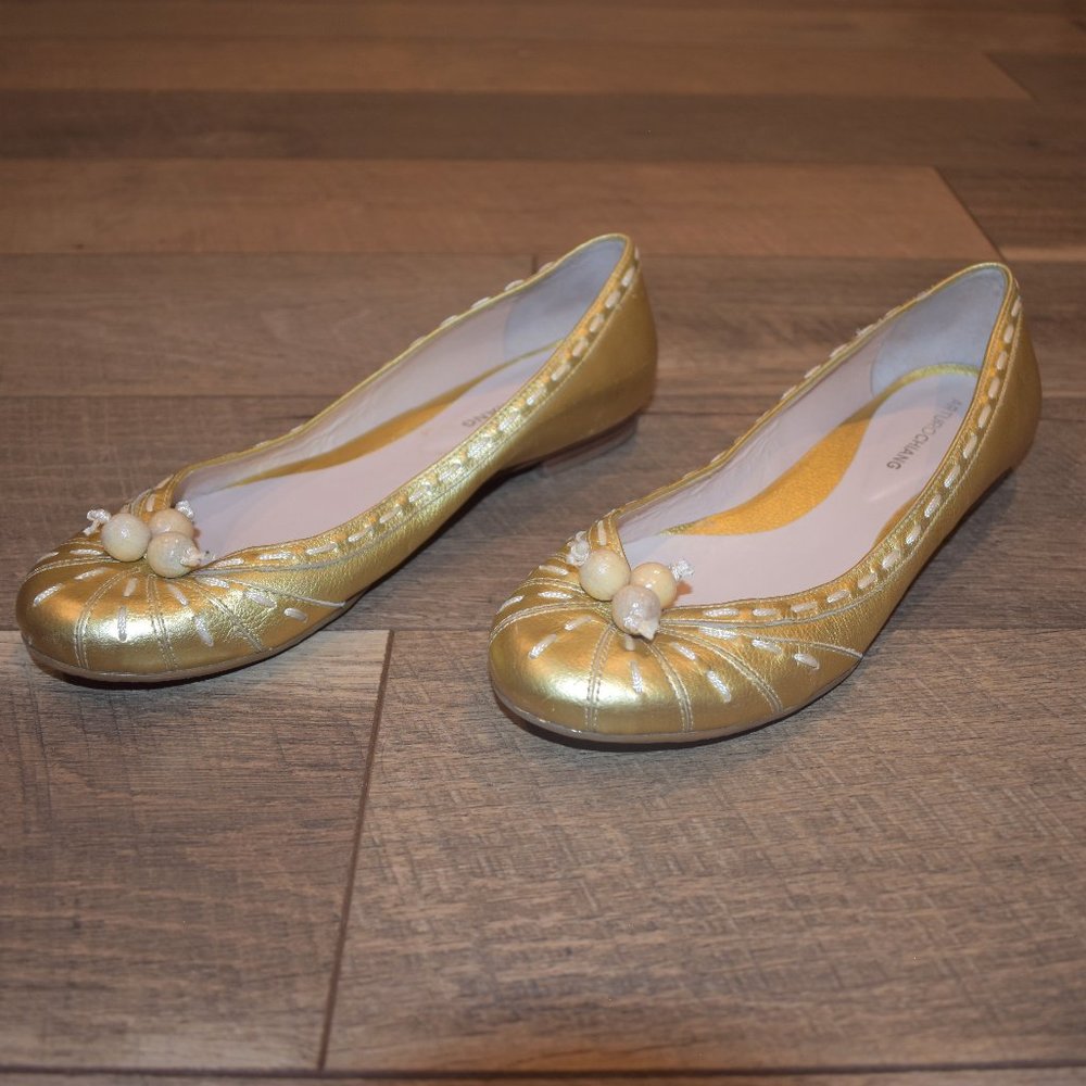 Arturo Chiang Gold Flats